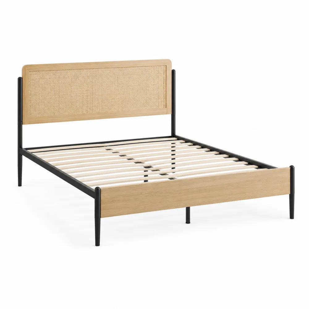Letto matrimoniale in legno e metallo con testiera in rattan 200x160